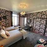 Les Lamartine-chambres D'hotes 4* لو مان