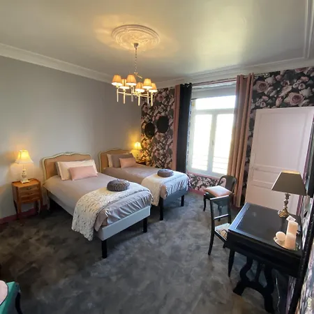 Les Lamartine-chambres D'hotes 4*