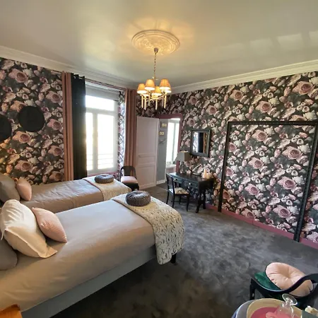 Les Lamartine-chambres D'hotes 4* Le Mans