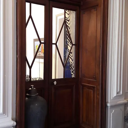 Les Lamartine-chambres D'hotes Gæstehus