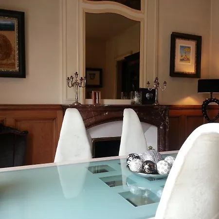 Πανσιόν Les Lamartine-chambres D'hotes 4*