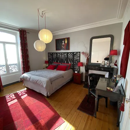 Les Lamartine-chambres D'hotes 4*