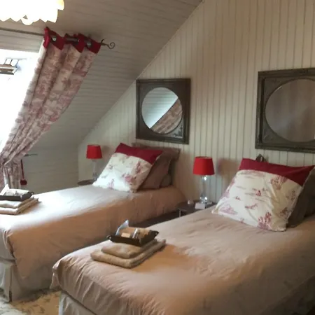 Les Lamartine-chambres D'hotes Gæstehus