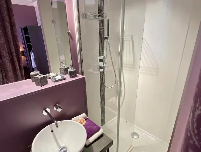 בית הארחה Les Lamartine-chambres D'hotes לה מאנש