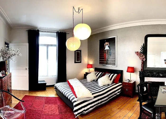 Les Lamartine-chambres D'hotes Penzion 4*